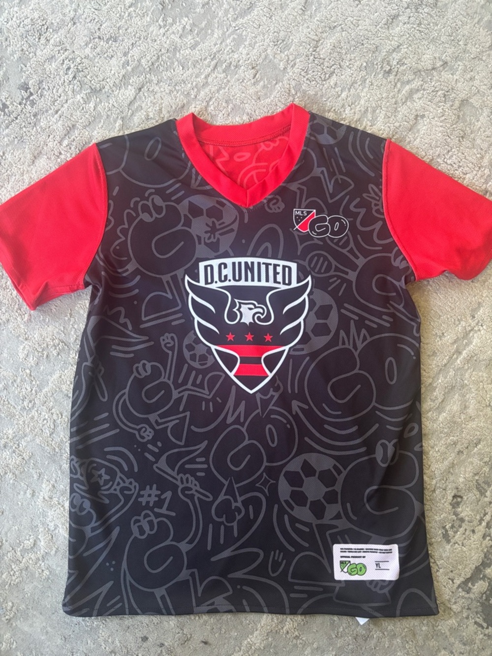 DC United Kids' Black and Red Soccer Jersey reversible